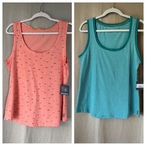 Lot of 2 Eddie Bauer Travex Tanks